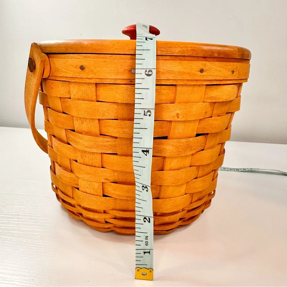 Longaberger Round Basket with Handle and Wooden Lid, Red Knob